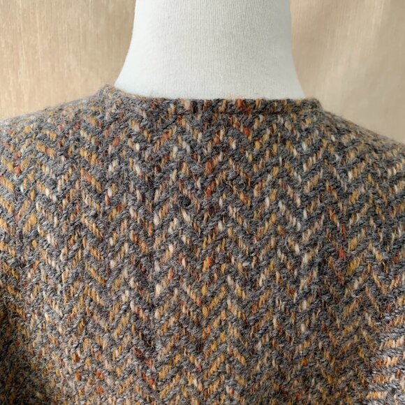 Handmade Pure Italian Wool Cape Coat - Picture 7 of 10